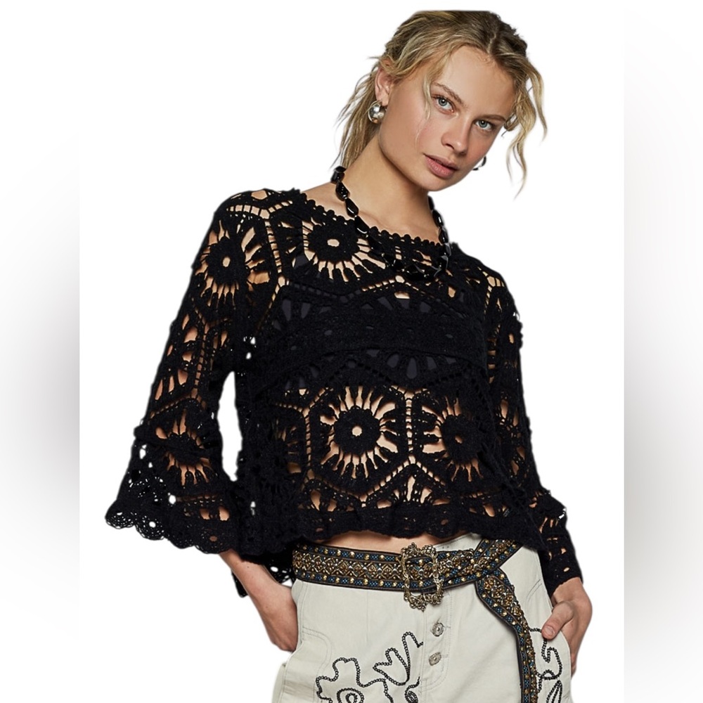 POL Black Crochet Knit Round Neck 3/4 Bell Sleeve Top - Picture 4 of 8